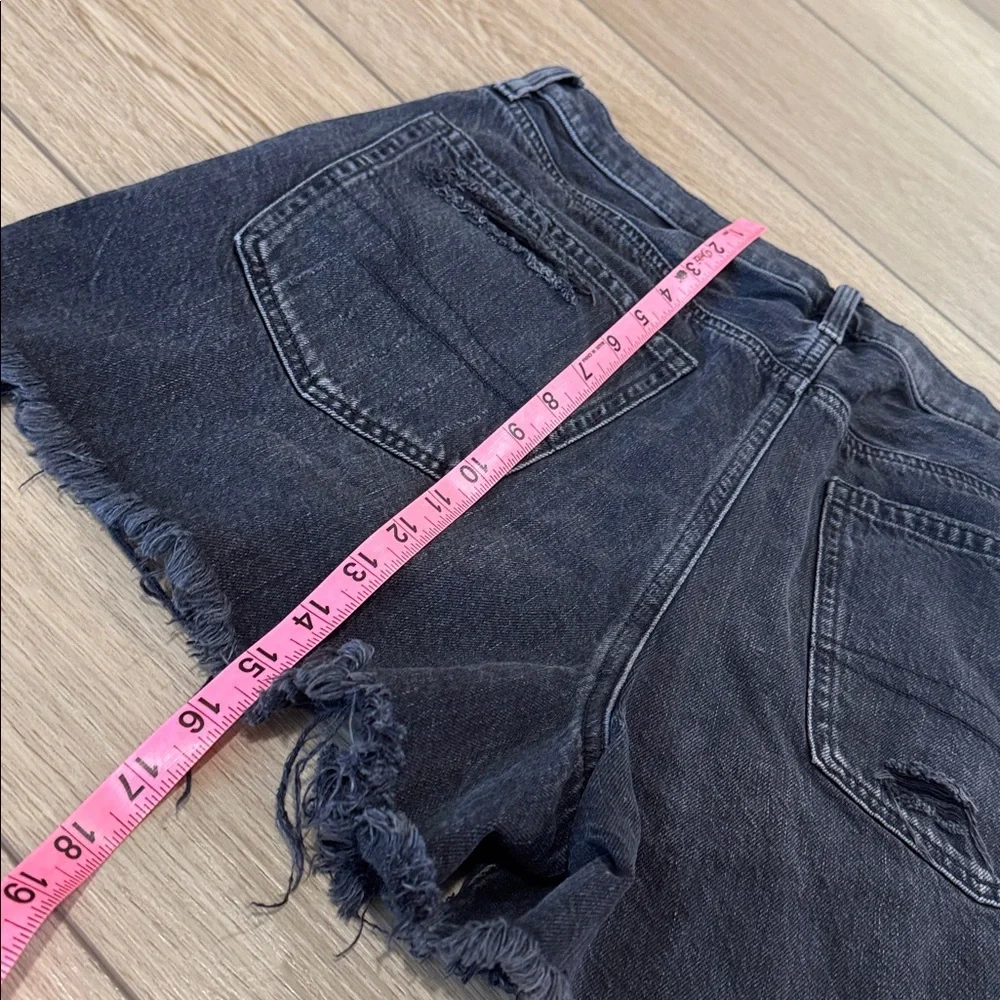 American Eagle Stretch Black Distressed High Waisted Shorts Size 14|Punk Grunge - Picture 7 of 9